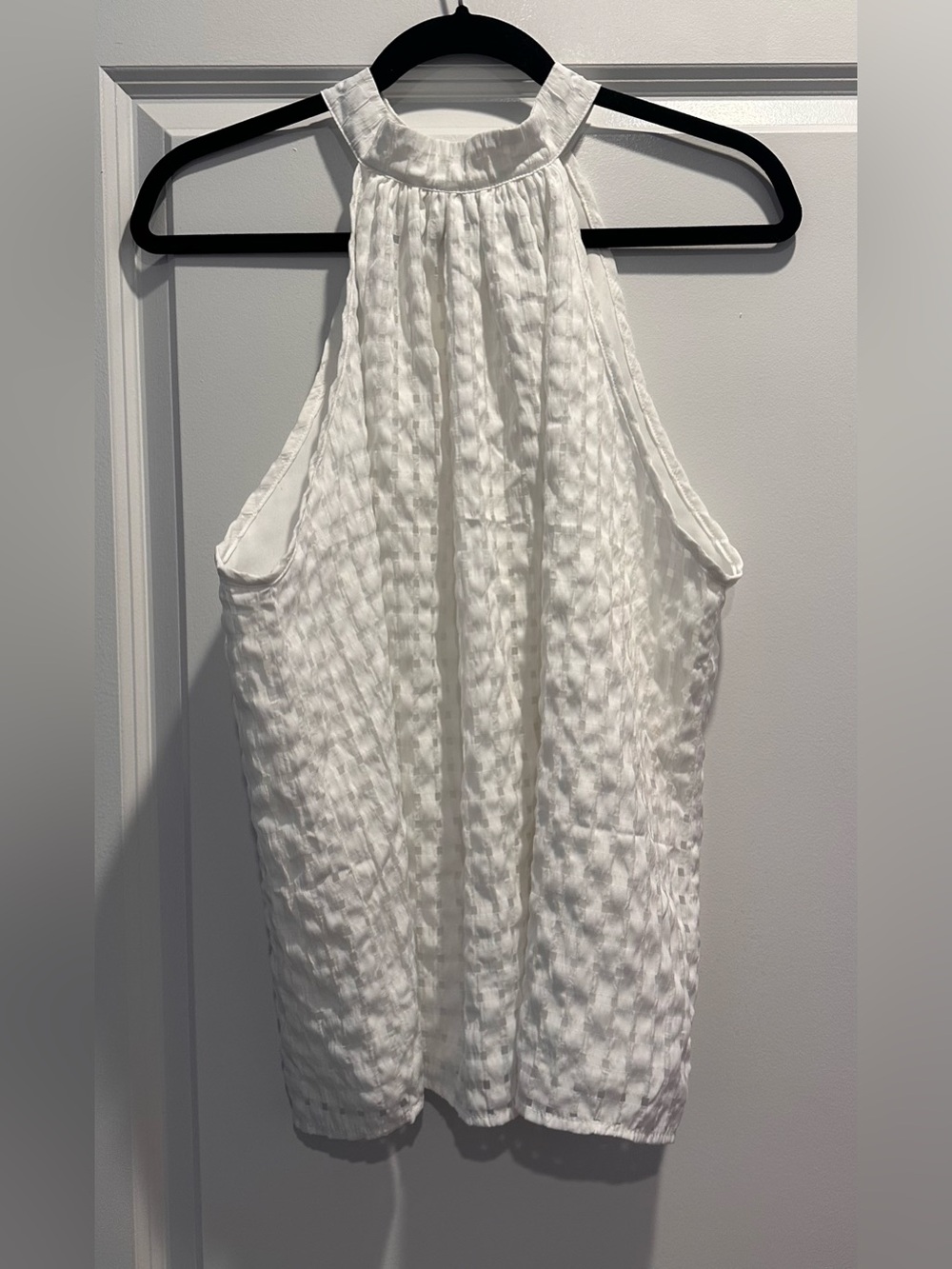 Sleeveless Textured Halter Top - White